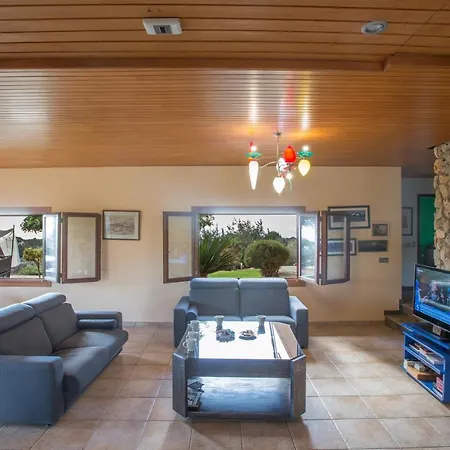 Othelo Villa Ayia Napa